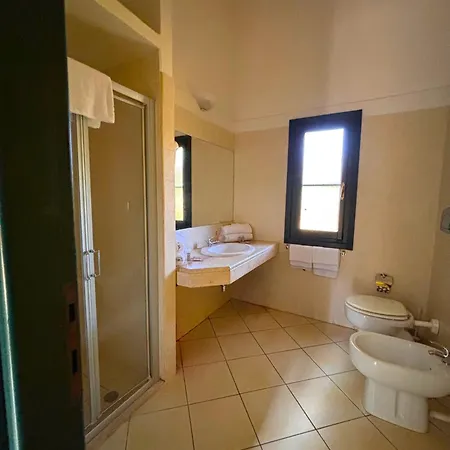 I Villini Natural Country Club شقة أربورْيا